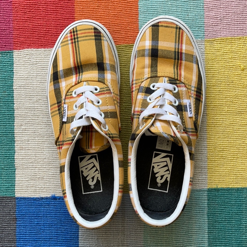 Women’s Vans - UA Era Yellow Plaid - Sz 7